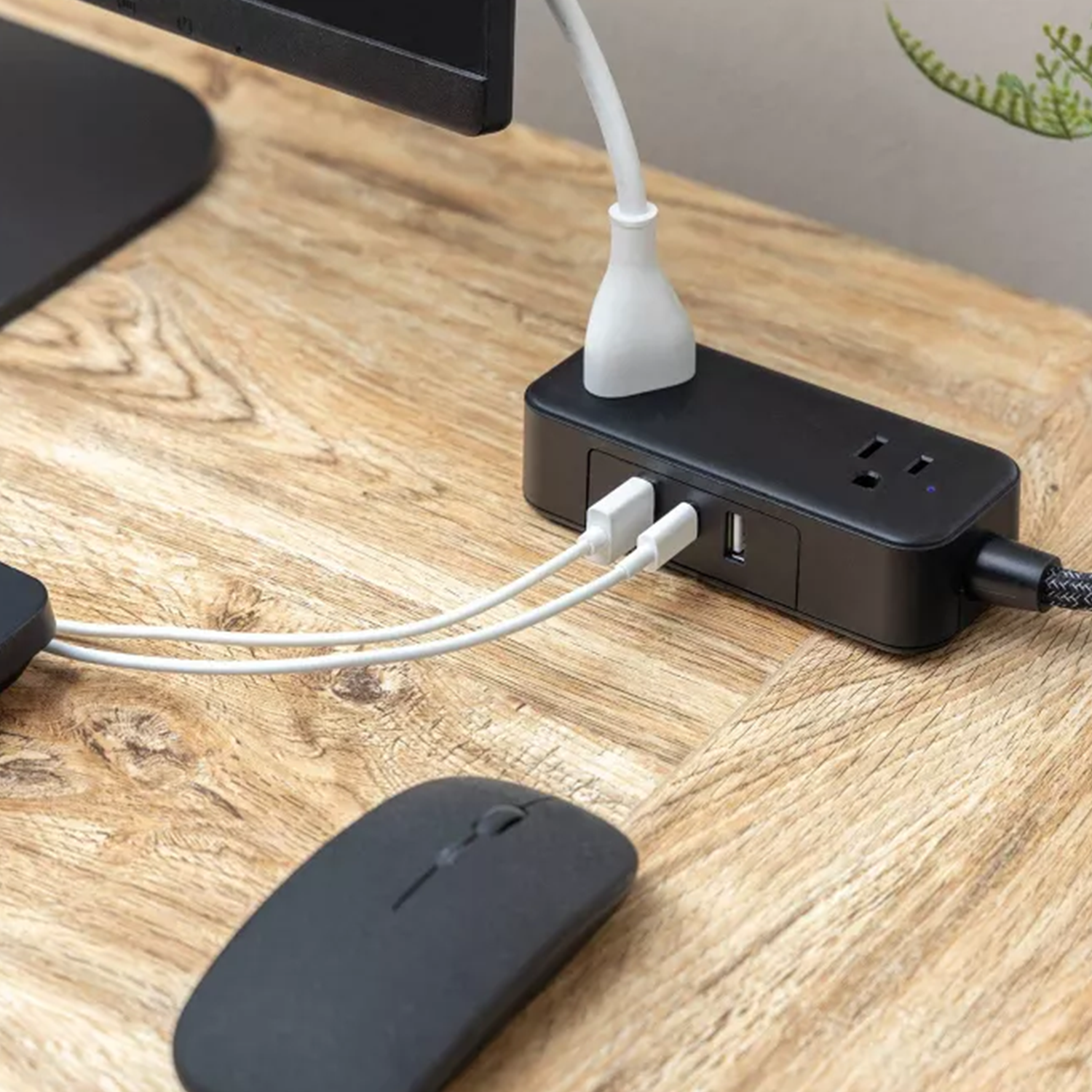 2‑Outlet Power Strip 6Ft Braided Cord 2 USB‑A 1 USB‑C 12W Angled Flat Plug